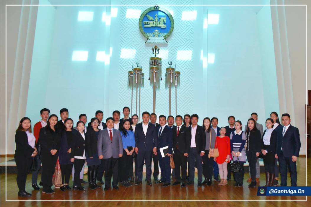 Залуу гишүүн Д.Гантулга “Залуучуудын хөгжлийн ордон” байгуулах төслийг эхлүүлээ